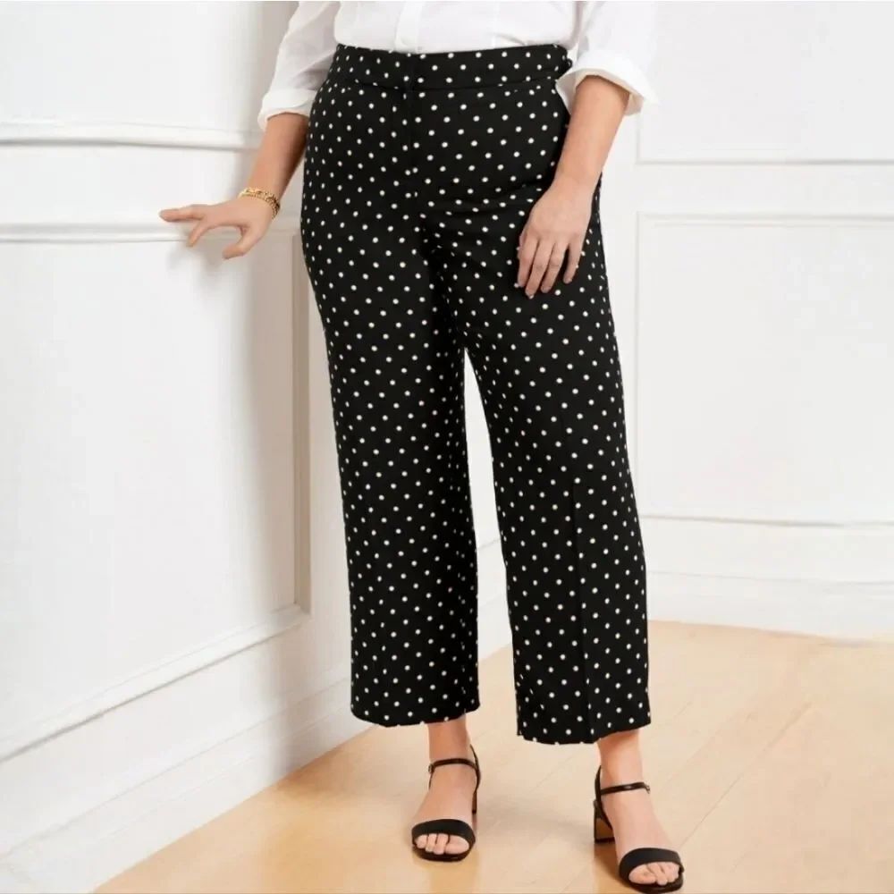 Talbots Navy Dotty Print Capris Pant
